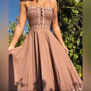 Dusty pink vintage 70s Gunne Sax dress